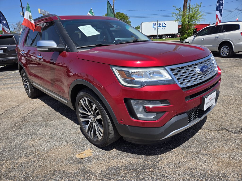 2016 Ford Explorer Image 2