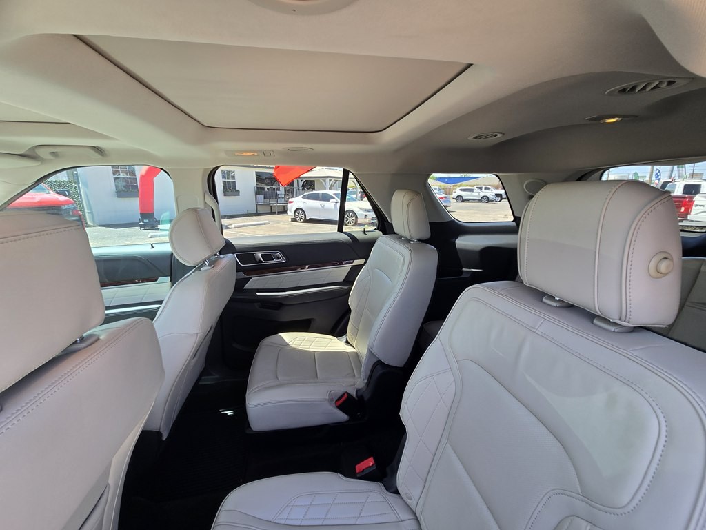 2016 Ford Explorer Image 7