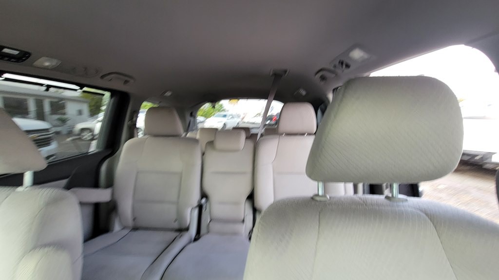 2015 Honda Odyssey Image 7