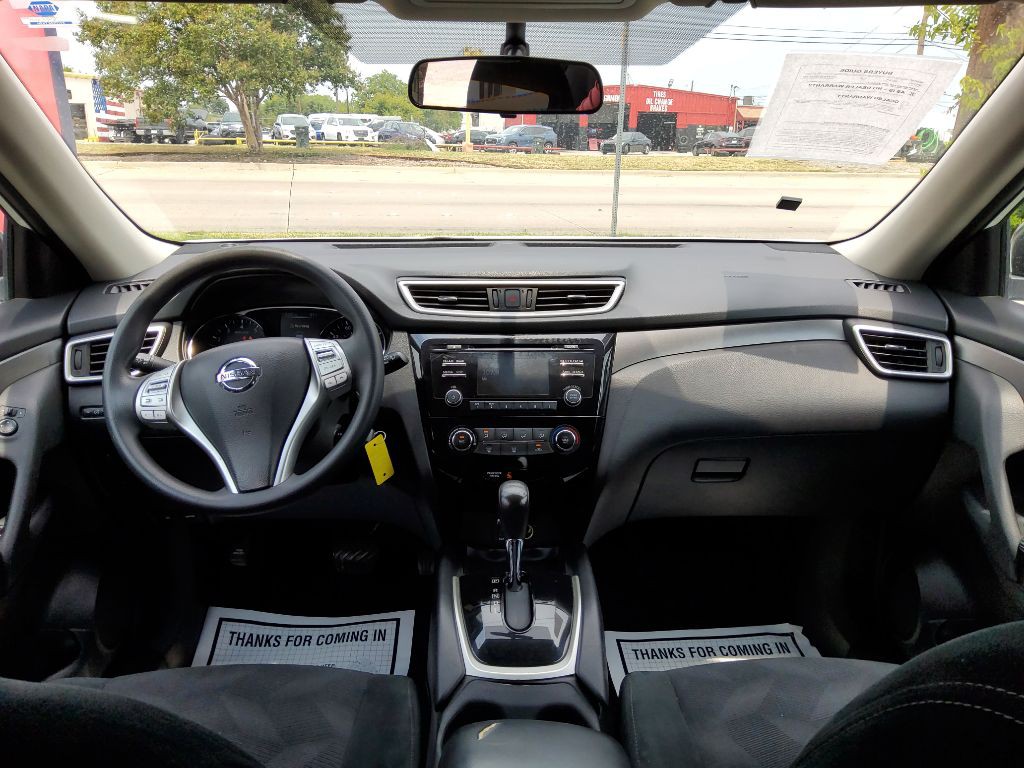 2016 Nissan Rogue Image 7