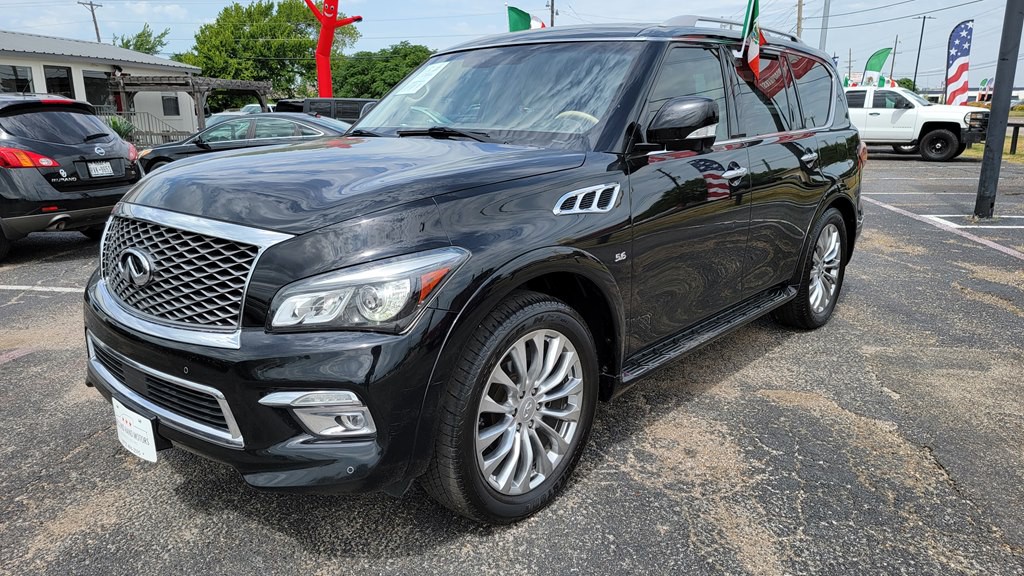 2015 INFINITI QX80 Image 1