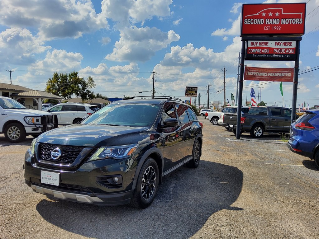 2019 Nissan Pathfinder Image 1