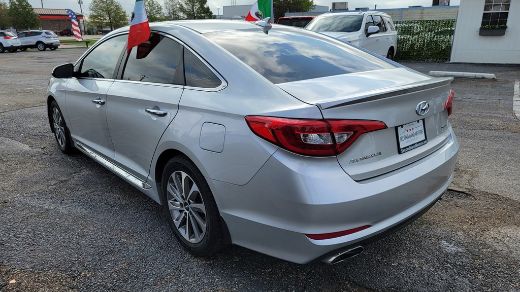 2015 Hyundai Sonata Image 4