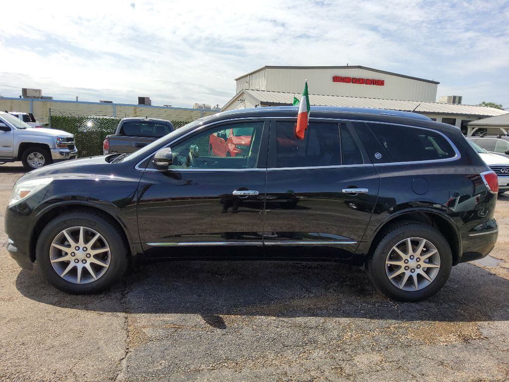 2016 Buick Enclave Image 1