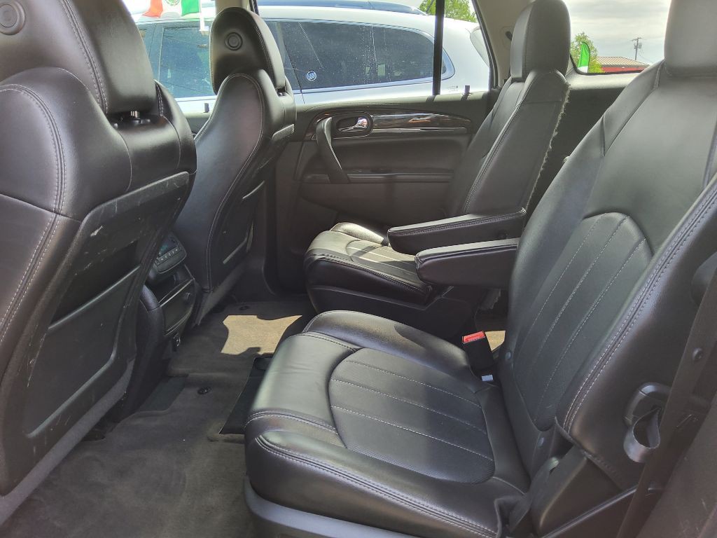 2016 Buick Enclave Image 7