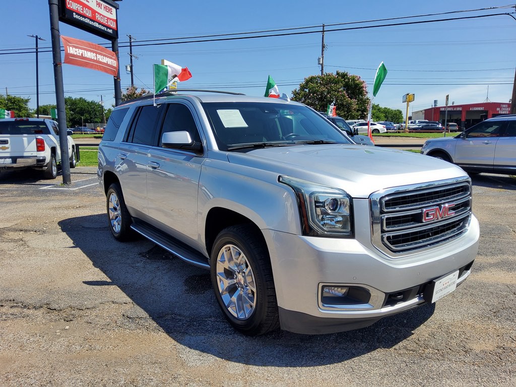 2017 GMC Yukon Image 2