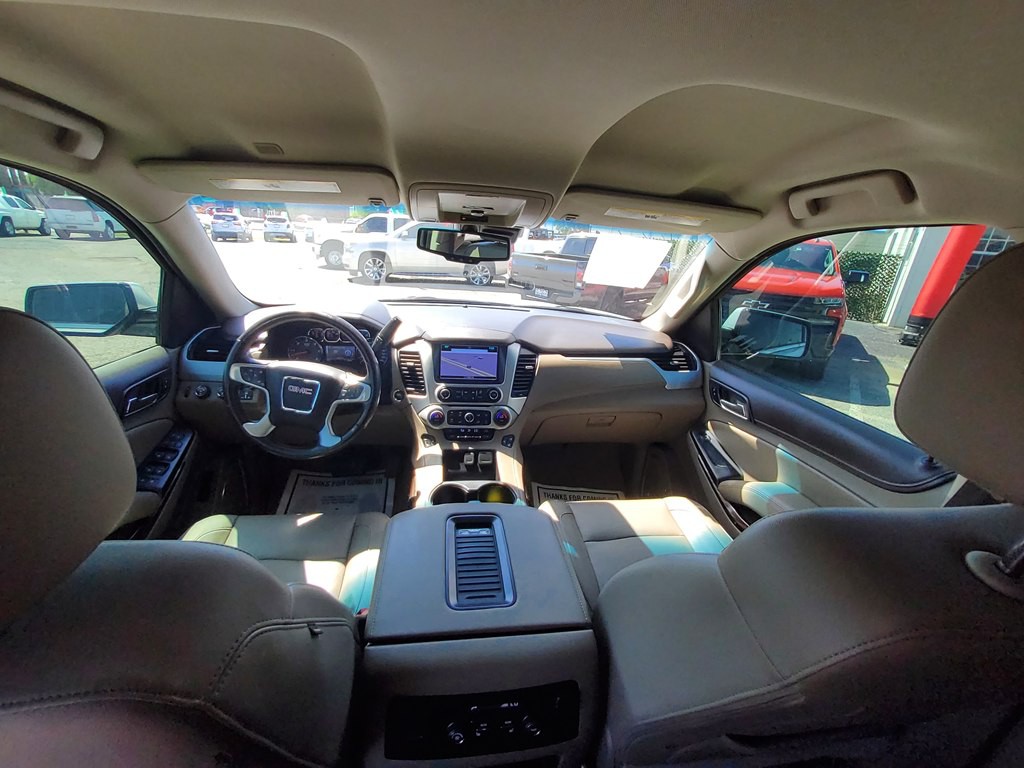 2017 GMC Yukon Image 8