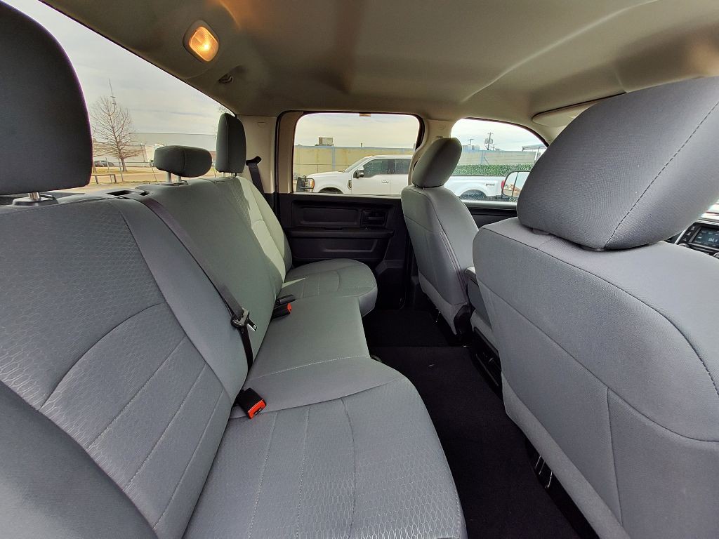 2016 RAM 2500 Image 3