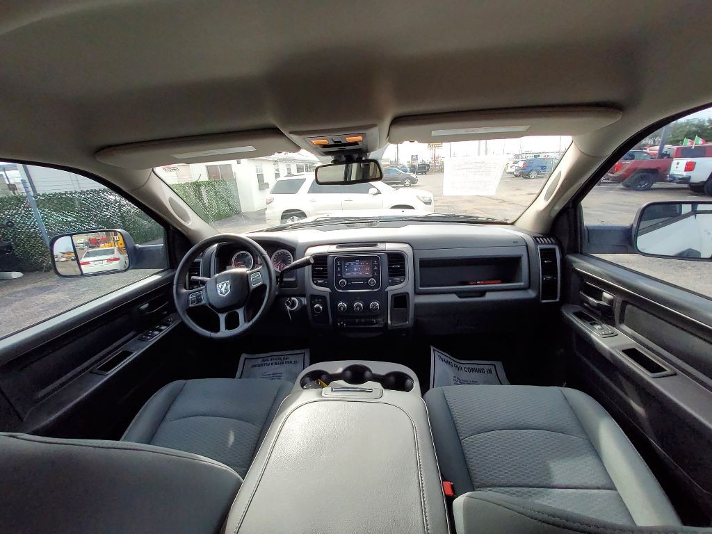 2016 RAM 2500 Image 6