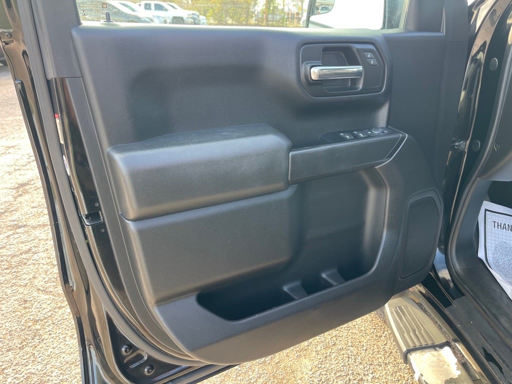 2019 Chevrolet Silverado 1500 Image 6