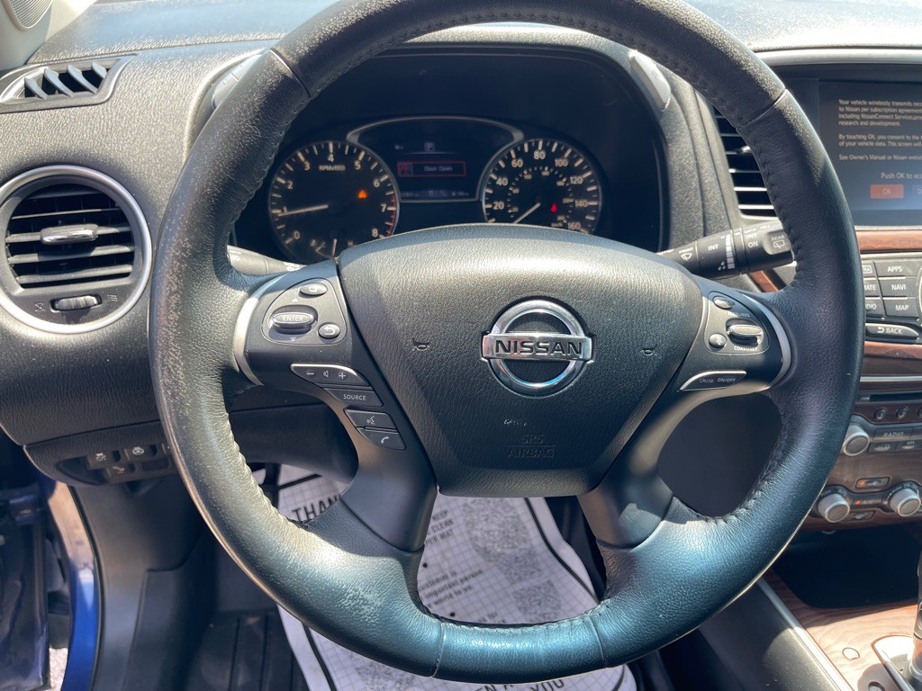2017 Nissan Pathfinder Image 19