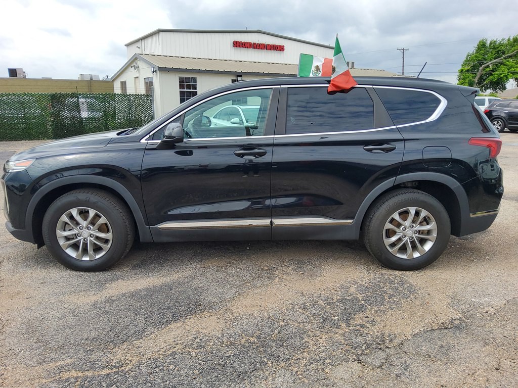 2019 Hyundai Santa Fe Image 3