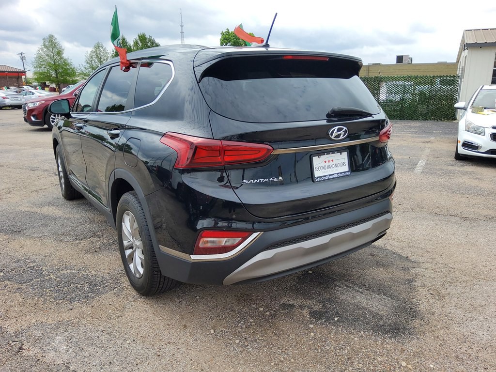 2019 Hyundai Santa Fe Image 4
