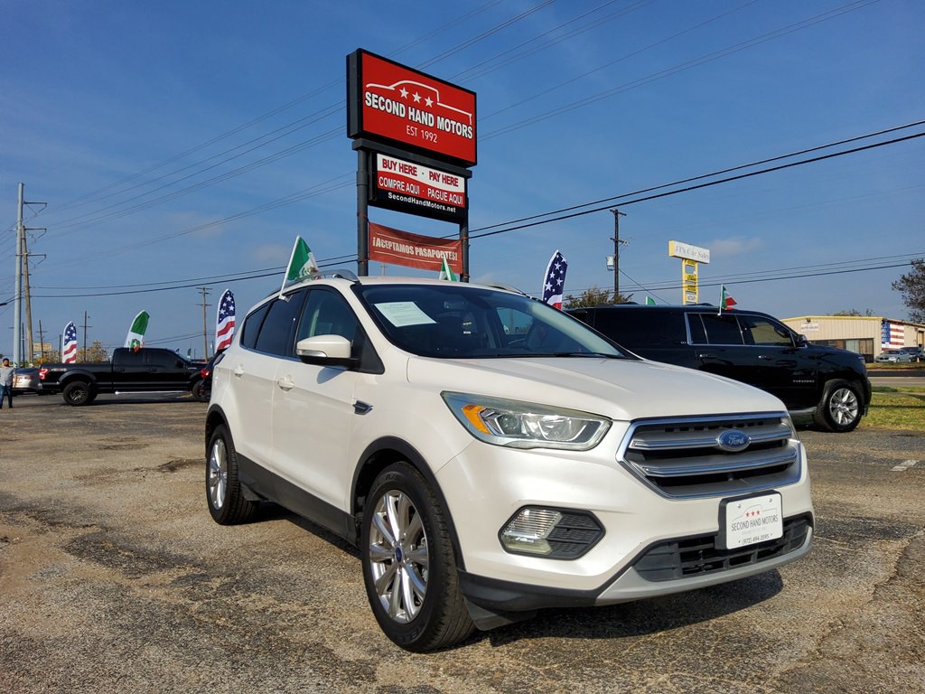 2017 Ford Escape Image 1