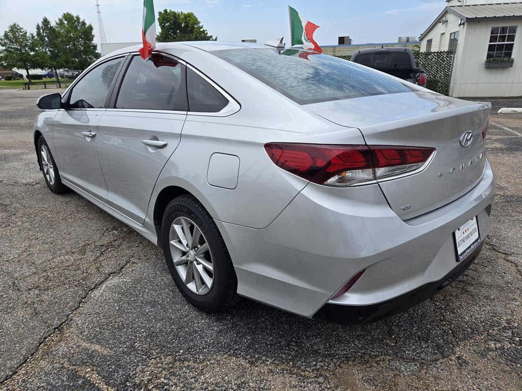 2018 Hyundai Sonata Image 4