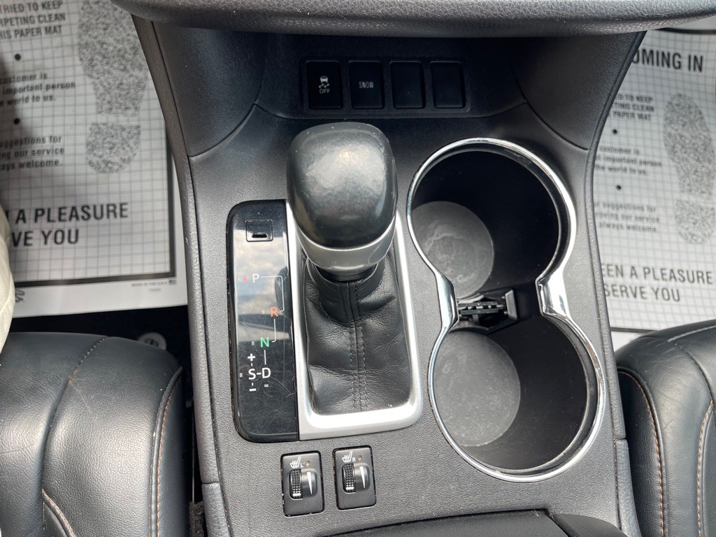 2016 Toyota Highlander Image 20