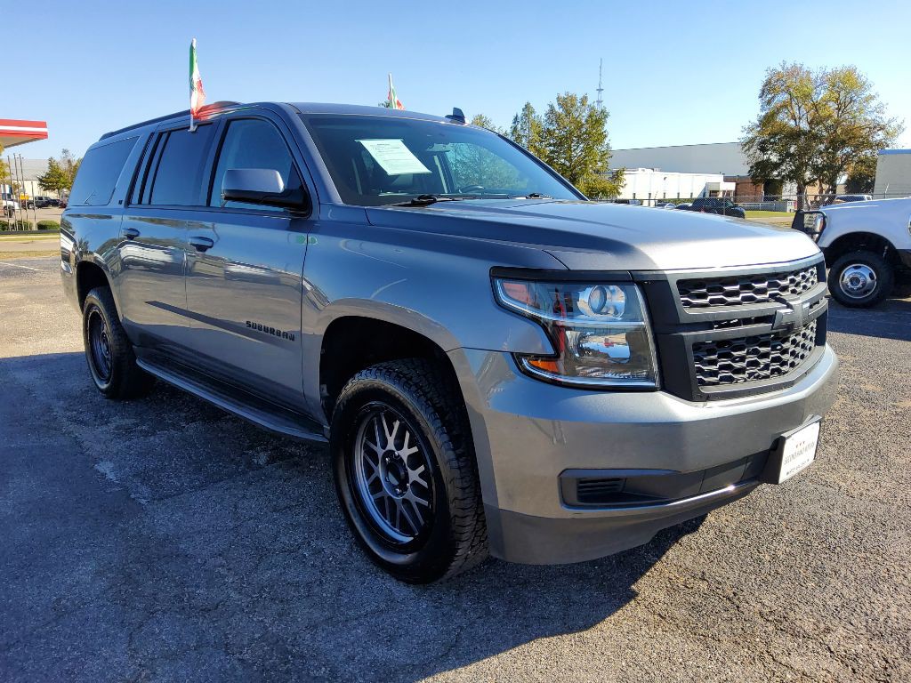 2019 Chevrolet Suburban Image 10