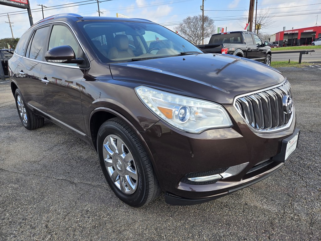 2015 Buick Enclave Image 2