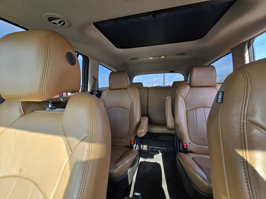 2015 Buick Enclave Image 8
