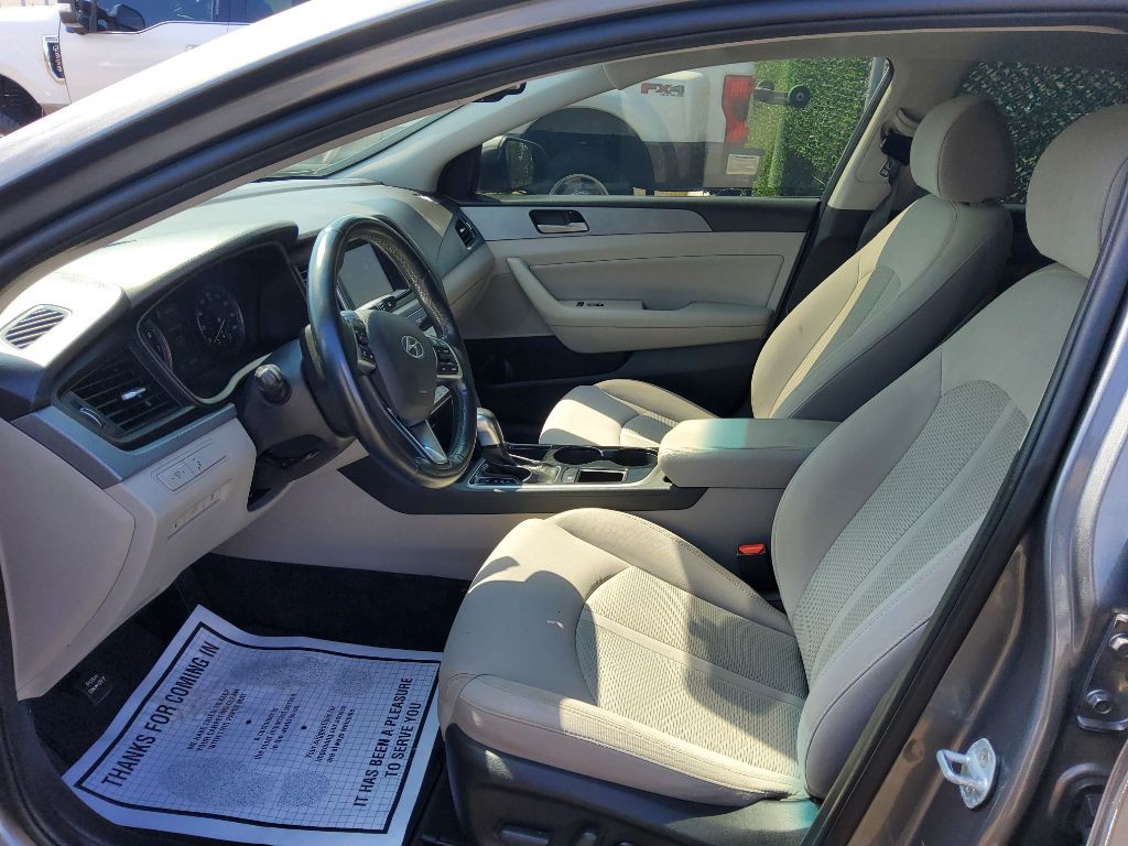 2019 Hyundai Sonata Image 4