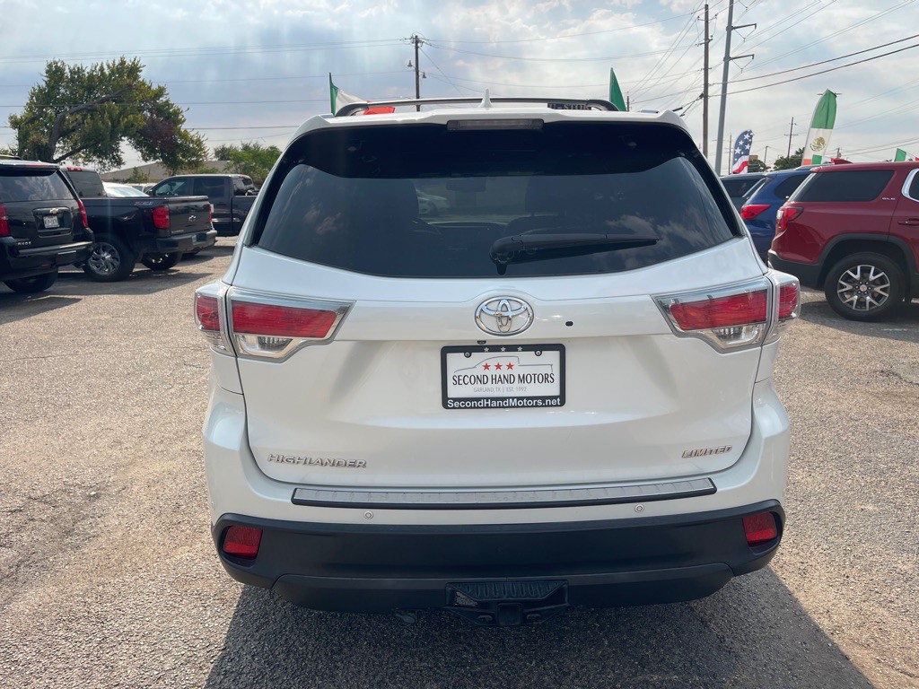2016 Toyota Highlander Image 5