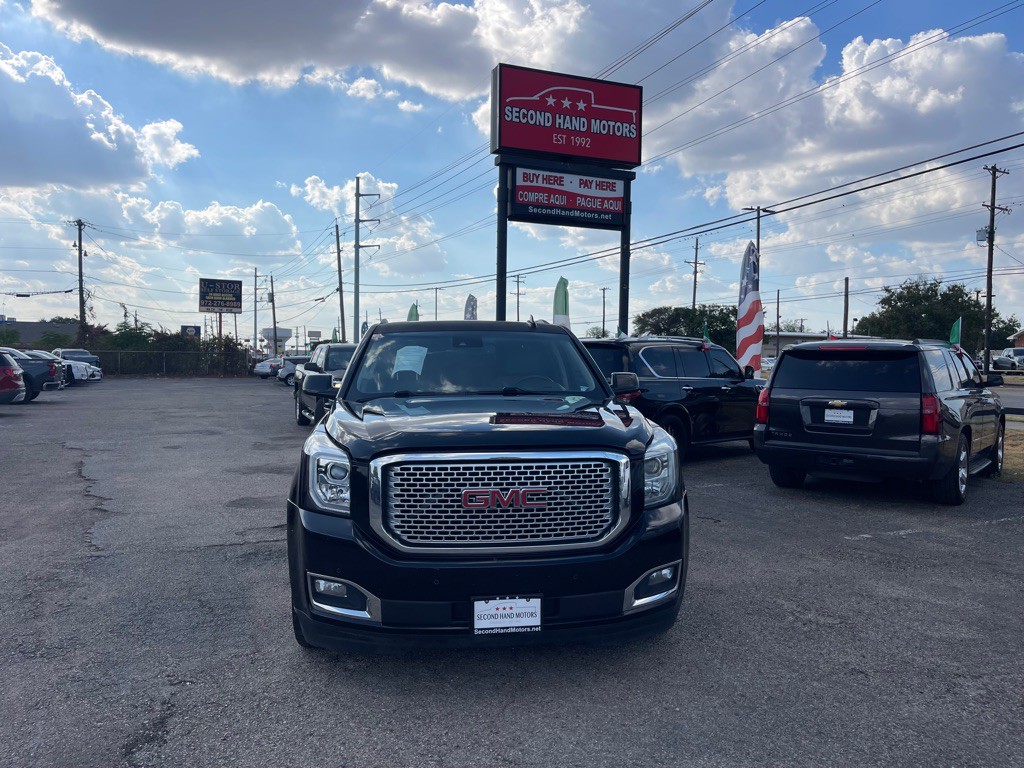 2016 GMC Yukon Image 2