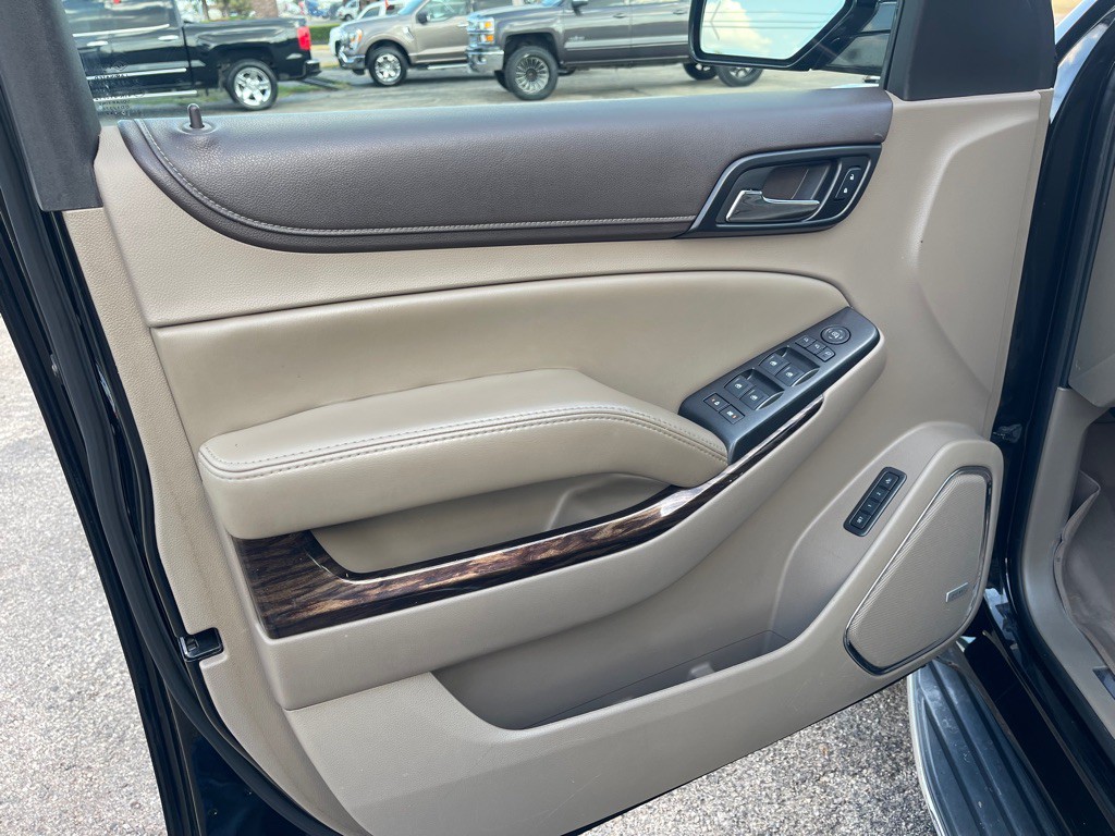 2016 GMC Yukon Image 6