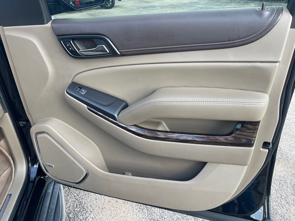 2016 GMC Yukon Image 13