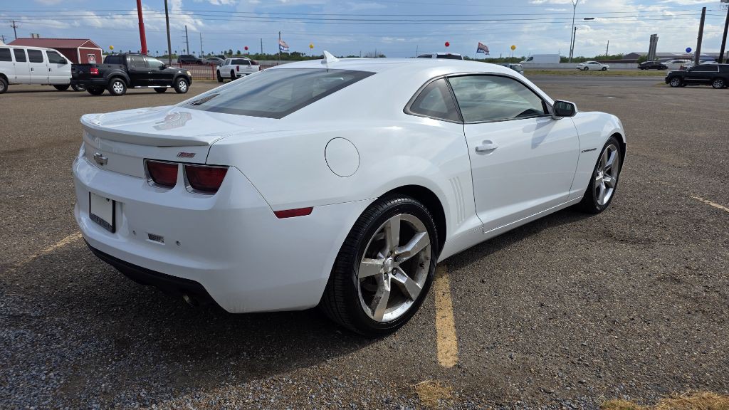 2012 Chevrolet Camaro Image 2