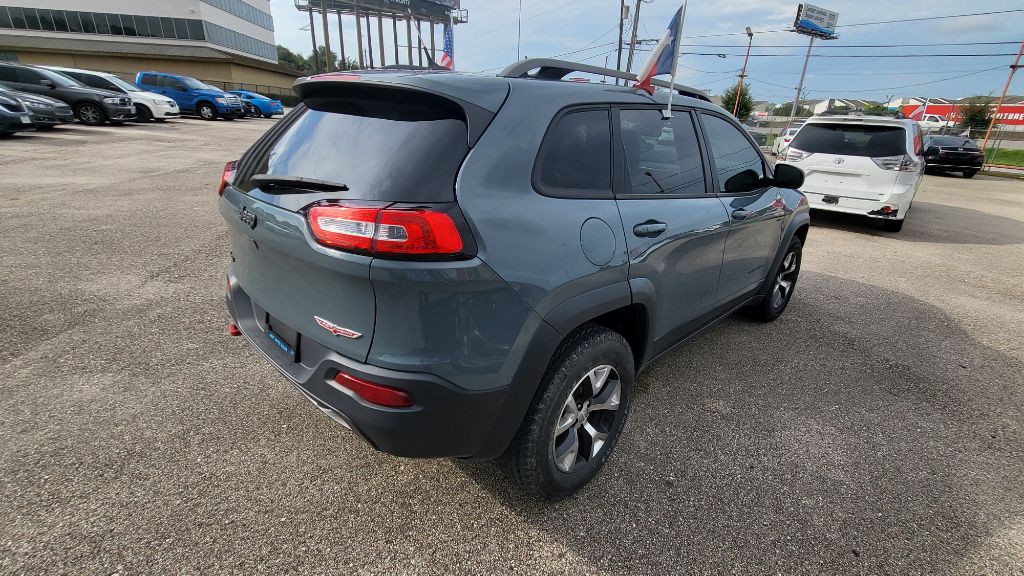 2015 Jeep Cherokee Image 3