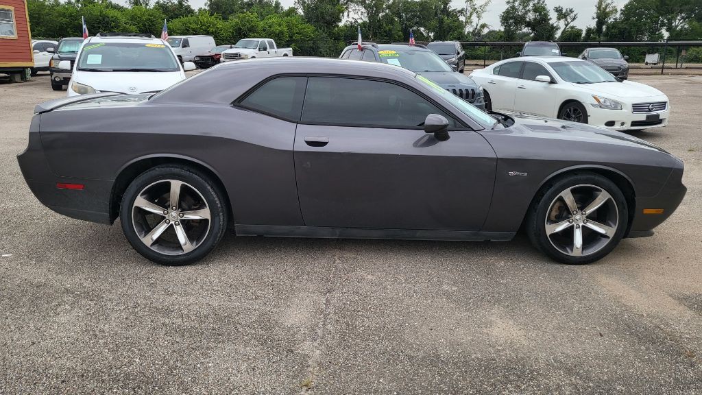 2014 Dodge Challenger Image 7