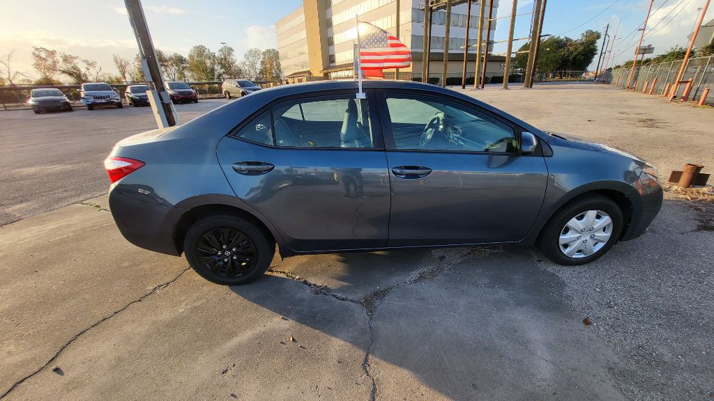 2014 Toyota Corolla Image 17