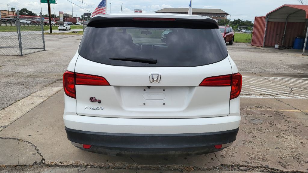 2017 Honda Pilot Image 4