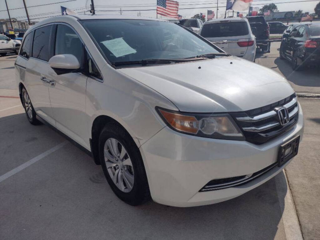 2014 Honda Odyssey Image 2