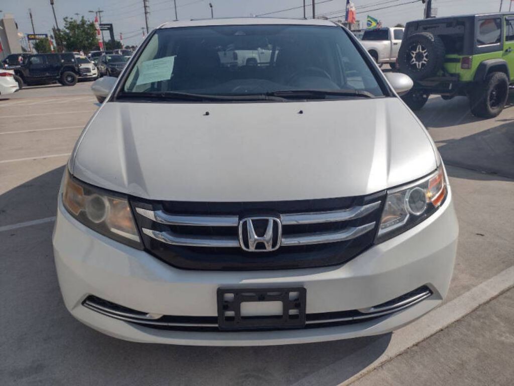 2014 Honda Odyssey Image 3