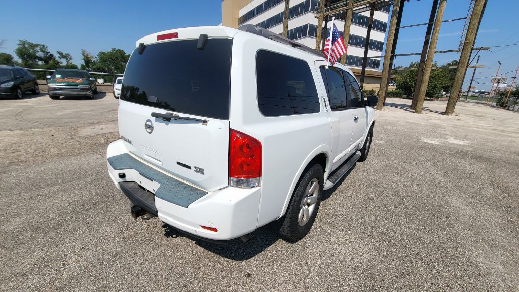 2010 Nissan Armada Image 5