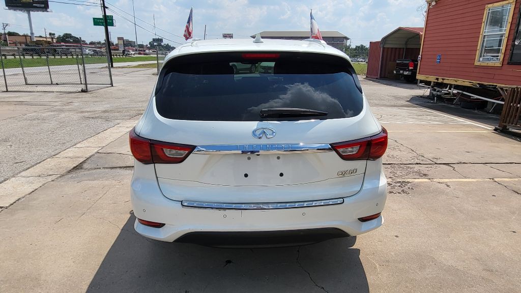 2016 INFINITI QX60 Image 3