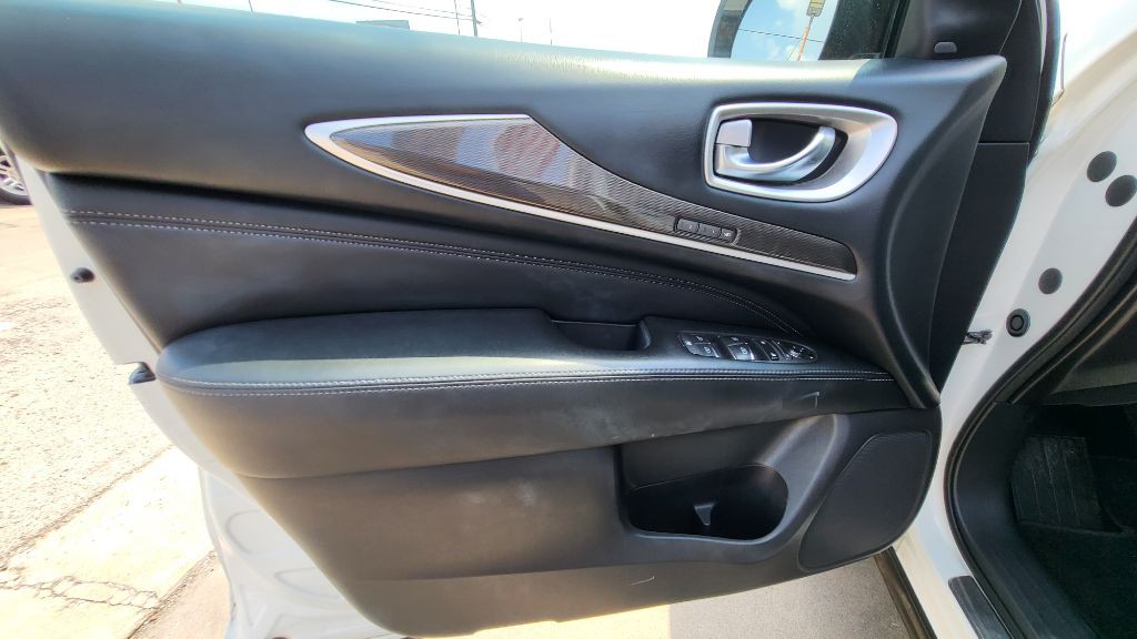 2016 INFINITI QX60 Image 19