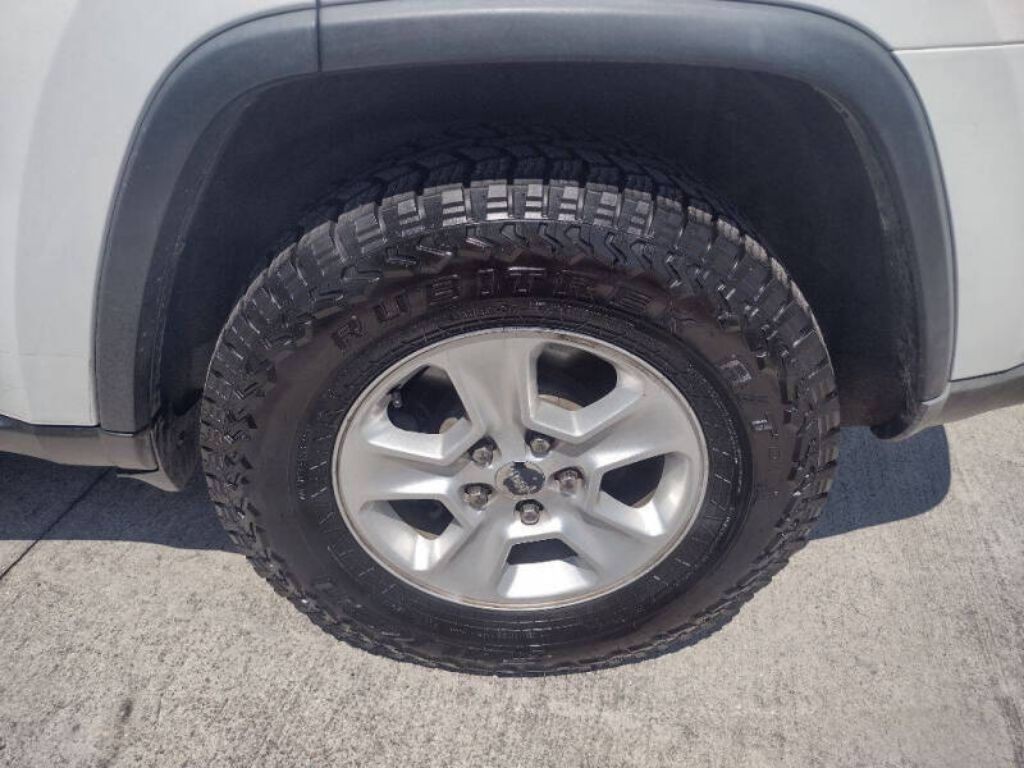 2015 Jeep Grand Cherokee Image 20