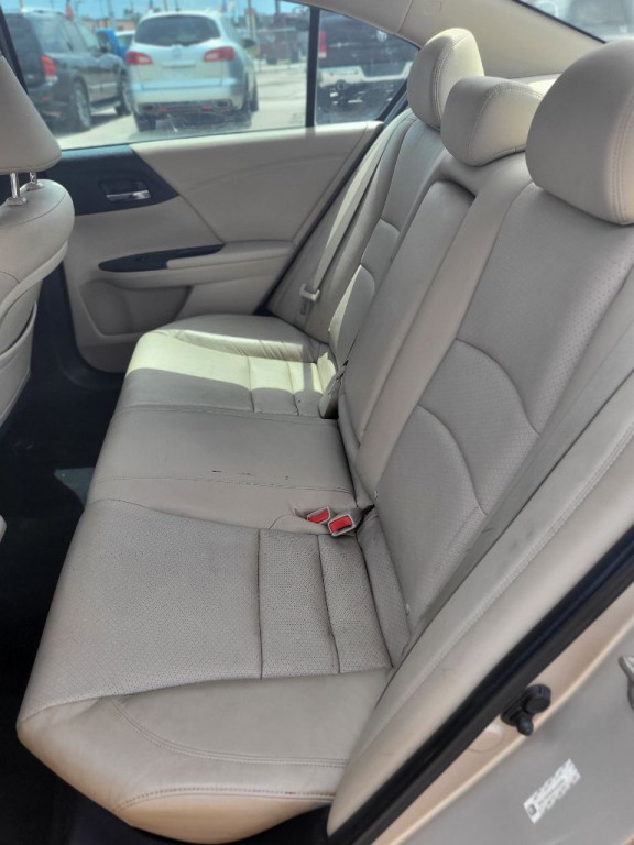 2014 Honda Accord Image 11