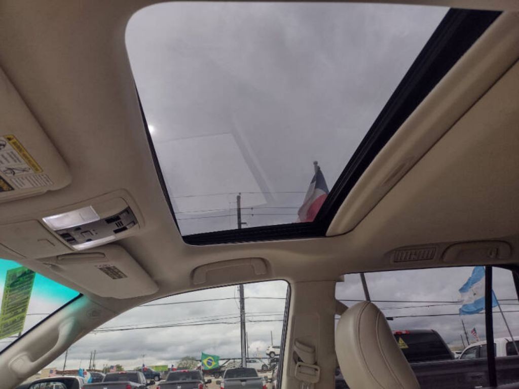 2013 Lexus GX Image 19