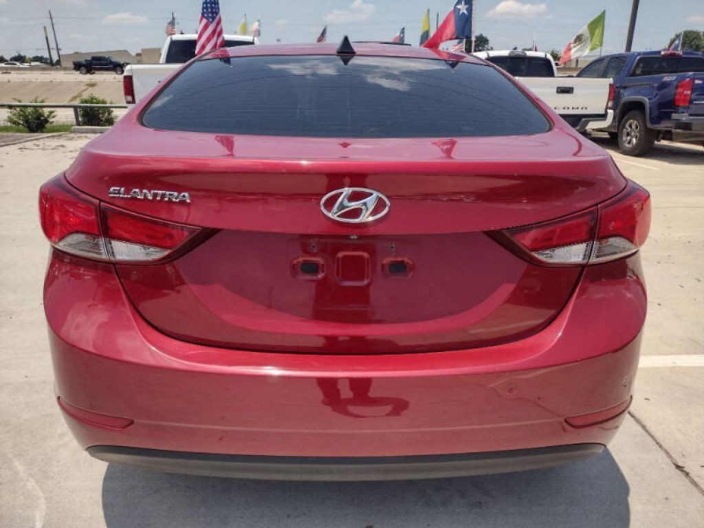 2016 Hyundai Elantra Image 7