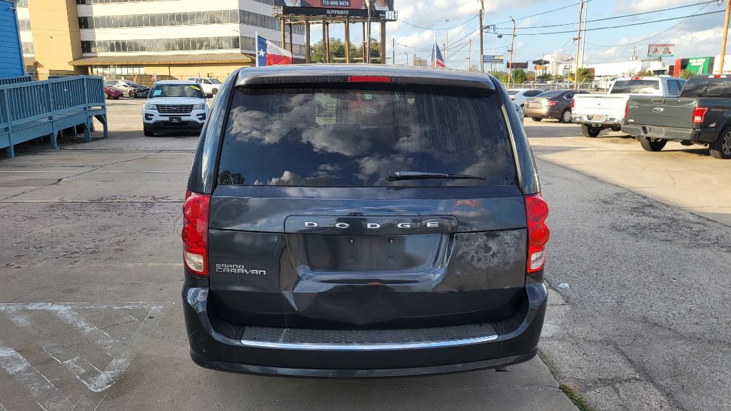 2013 Dodge Grand Caravan Image 2