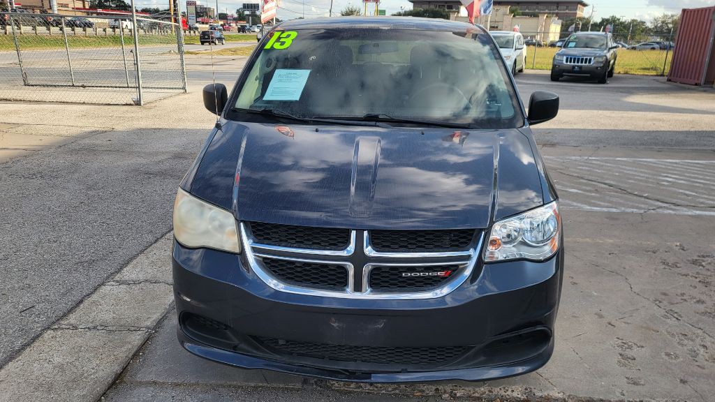 2013 Dodge Grand Caravan Image 3