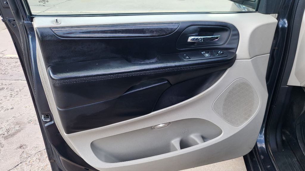 2013 Dodge Grand Caravan Image 12