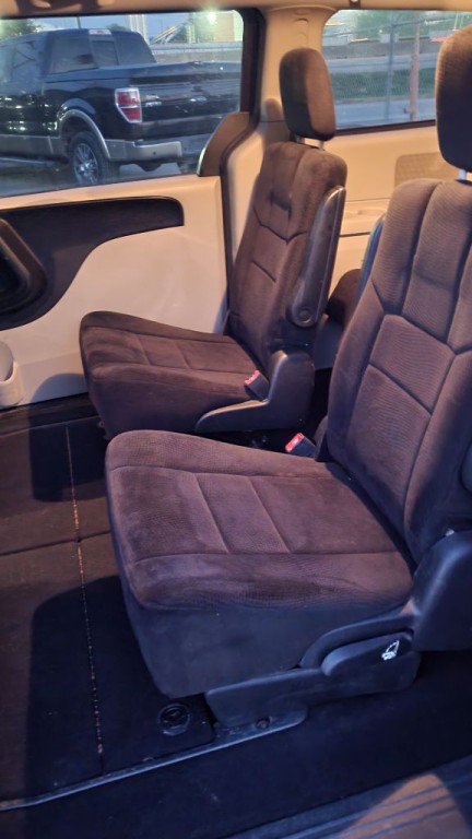 2013 Dodge Grand Caravan Image 13