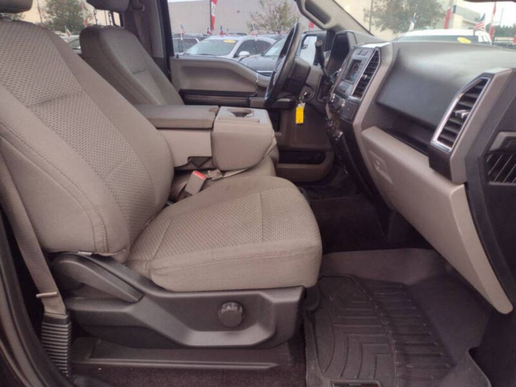 2015 Ford F-150 Image 16