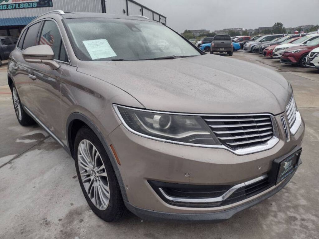 2018 Lincoln MKX Image 2