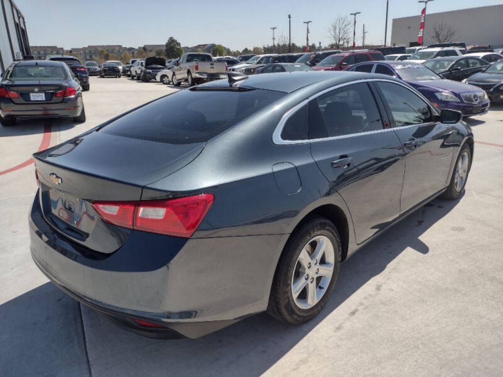 2019 Chevrolet Malibu Image 7