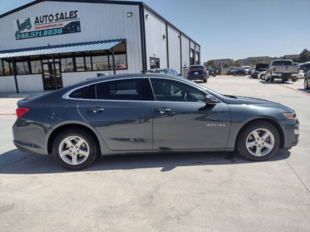 2019 Chevrolet Malibu Image 8